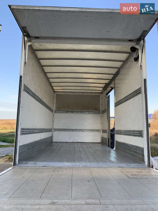 Грузовой фургон Renault Master 2015 в Ровно фото 3 Грузовой фургон Renault Master 2015 в Ровно