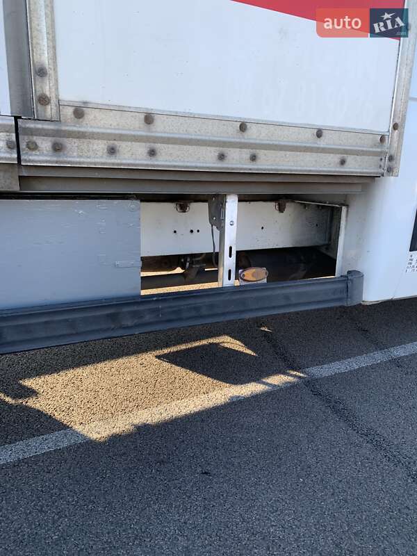 Грузовой фургон Renault Master 2015 в Ровно фото 18 Грузовой фургон Renault Master 2015 в Ровно