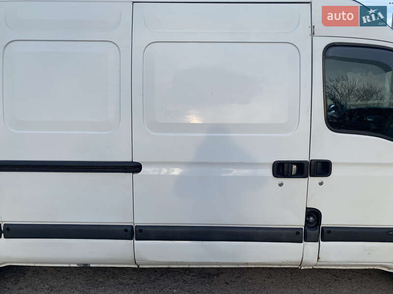 Інші вантажівки Renault Master 2005 в Обухові