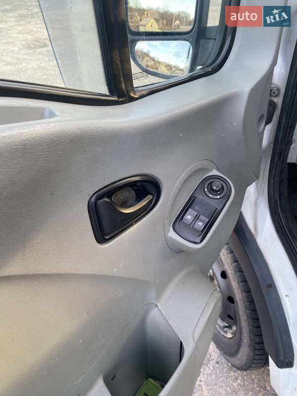 Інші вантажівки Renault Master 2005 в Обухові