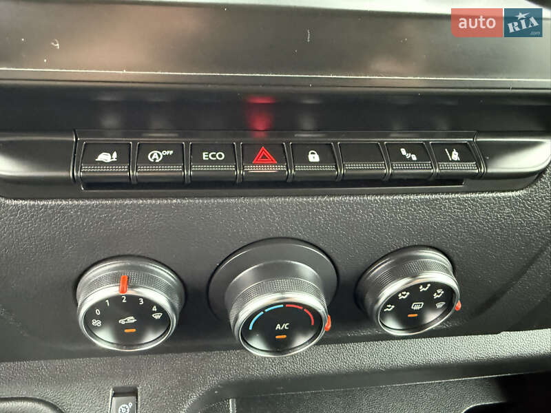 Вантажний фургон Renault Master 2023 в Києві