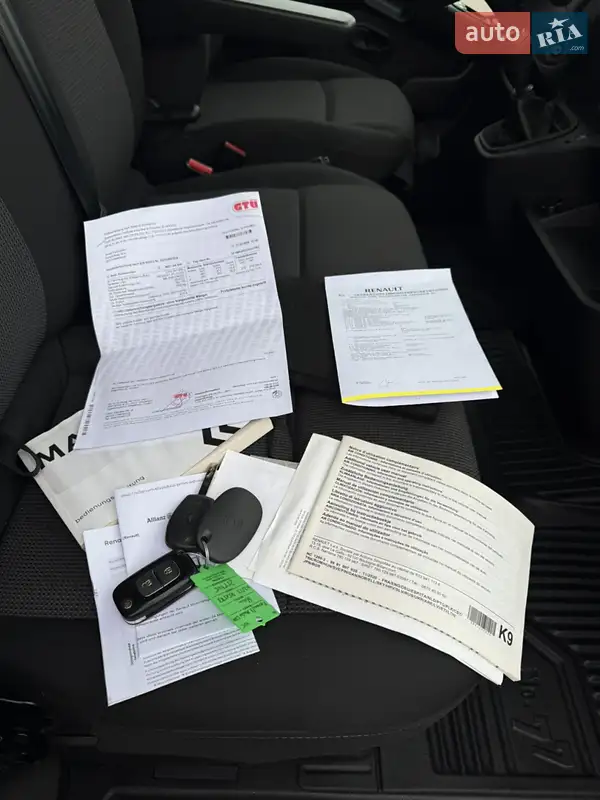 Вантажний фургон Renault Master 2023 в Києві документ