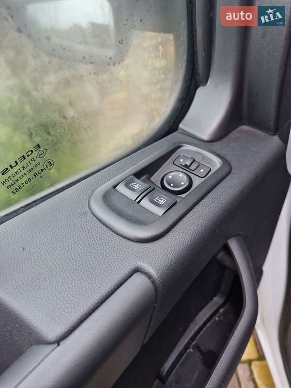 Мікроавтобус вантажний (до 3,5т) Renault Master 2020 в Вінниці