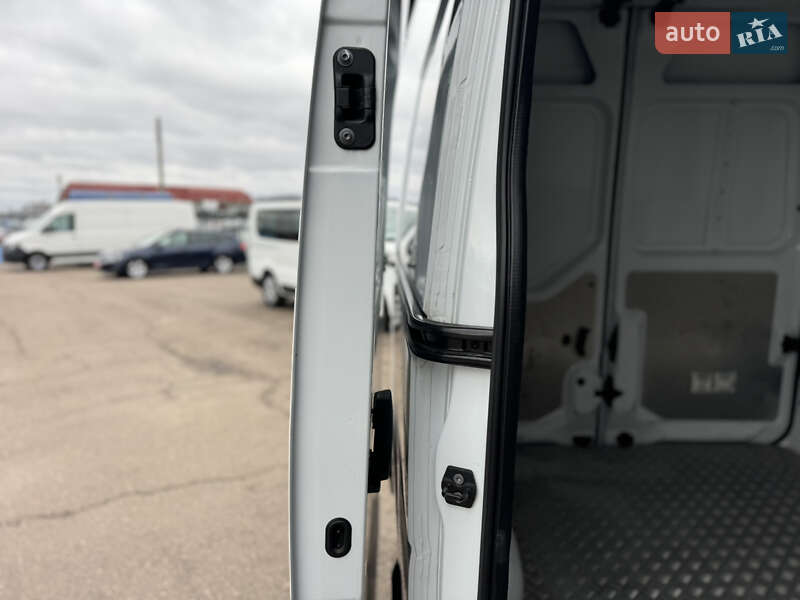 Грузовой фургон Renault Master 2021 в Киеве