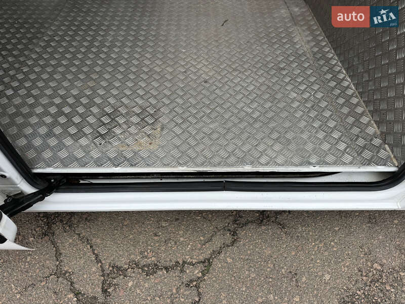 Грузовой фургон Renault Master 2021 в Киеве