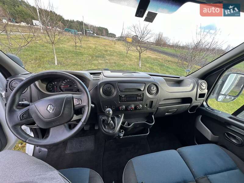 Тентований Renault Master 2015 в Ратному