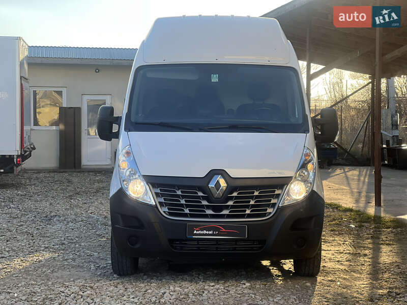 Вантажопасажирський фургон Renault Master 2018 в Львові
