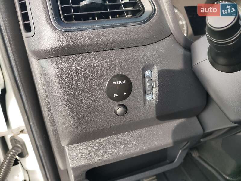 Тентований Renault Master 2021 в Києві фото 12 Тентований Renault Master 2021 в Києві