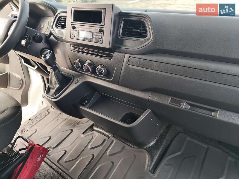 Тентований Renault Master 2021 в Києві фото 17 Тентований Renault Master 2021 в Києві