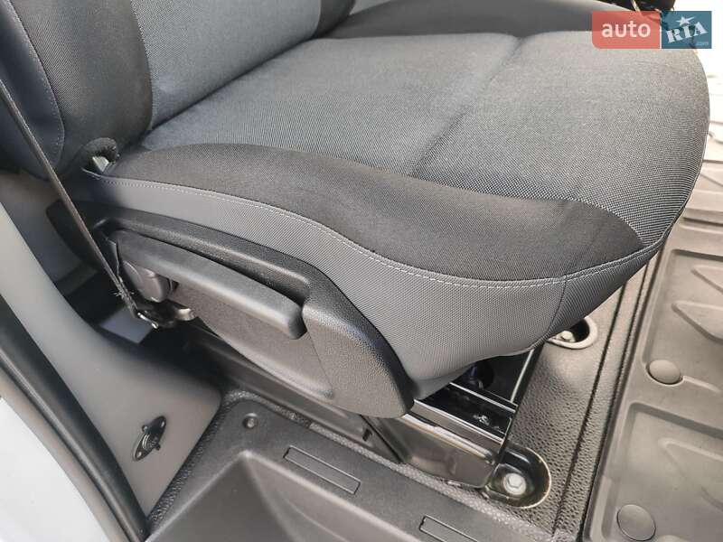 Тентований Renault Master 2021 в Києві фото 20 Тентований Renault Master 2021 в Києві