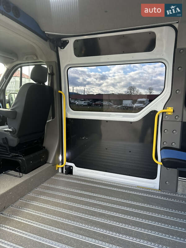 Универсал Renault Master 2018 в Луцке фото 14 Универсал Renault Master 2018 в Луцке