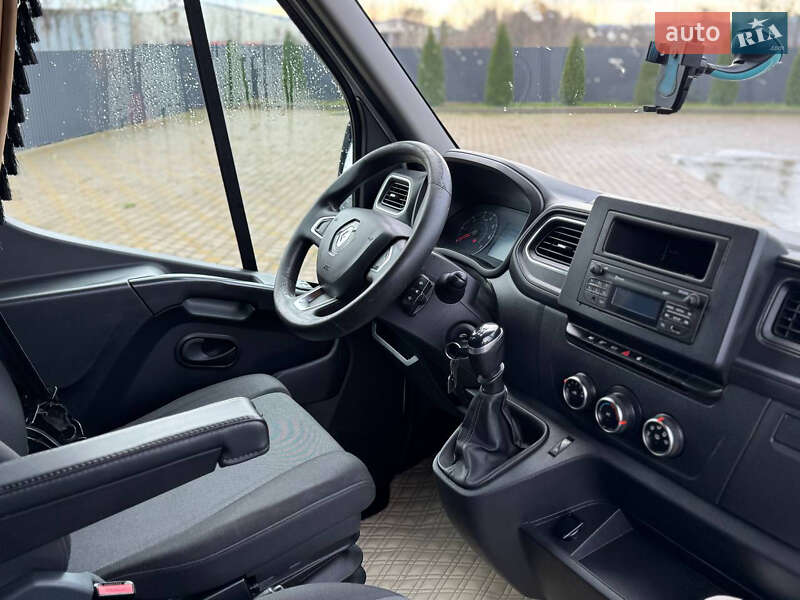Тентованый Renault Master 2020 в Иршаве