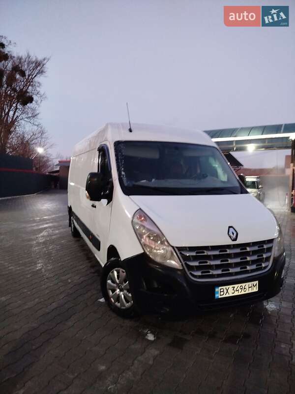 Вантажний фургон Renault Master 2010 в Полонному