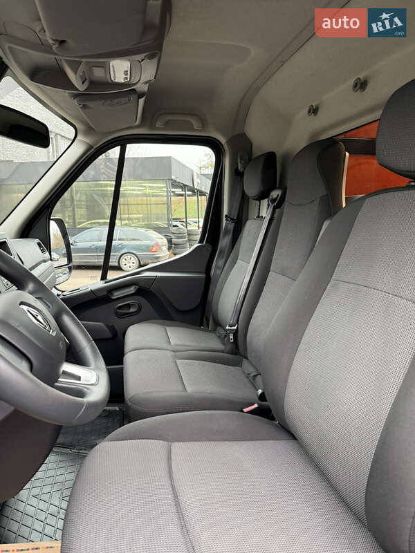 Грузовой фургон Renault Master 2020 в Луцке