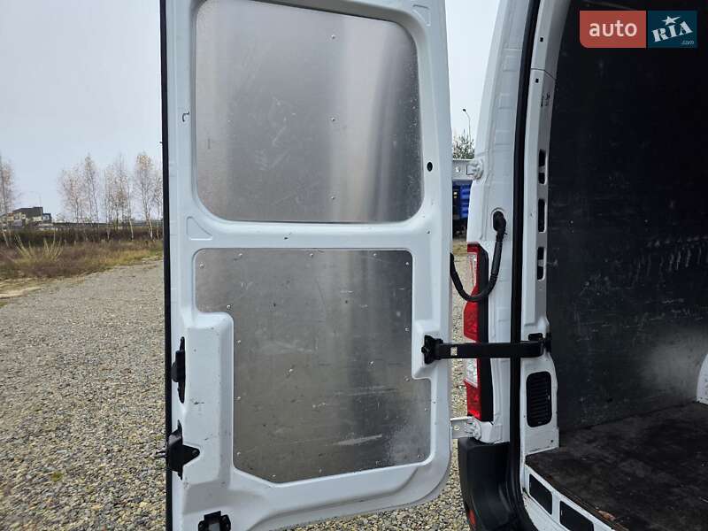 Грузовой фургон Renault Master 2019 в Тернополе