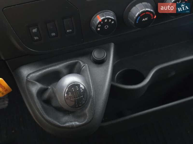 Грузовой фургон Renault Master 2019 в Тернополе