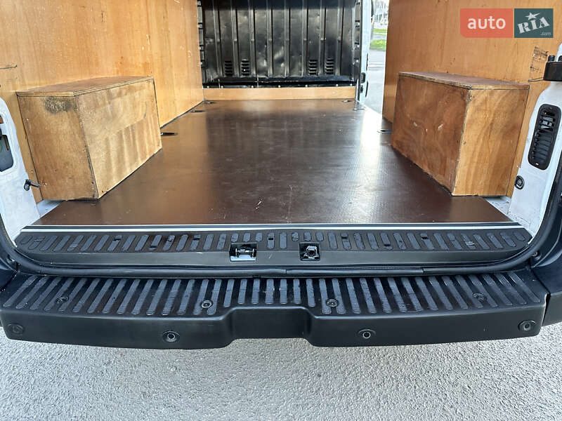 Вантажний фургон Renault Master 2020 в Дубні фото 74 Вантажний фургон Renault Master 2020 в Дубні