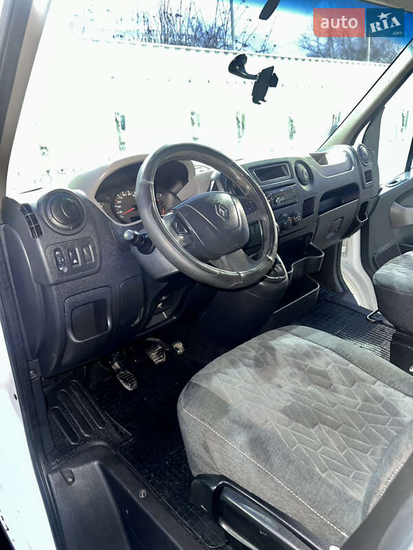 Микроавтобус грузовой (до 3,5т) Renault Master 2013 в Ивано-Франковске