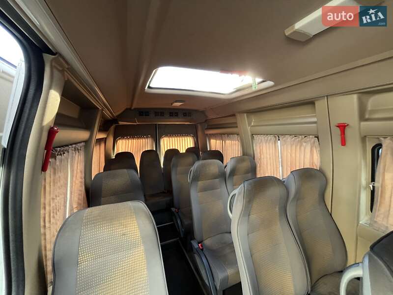 Микроавтобус Renault Master 2018 в Киеве