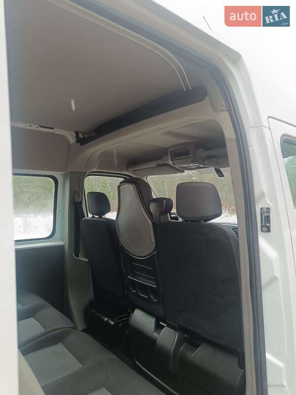 Вантажопасажирський фургон Renault Master 2018 в Дубні