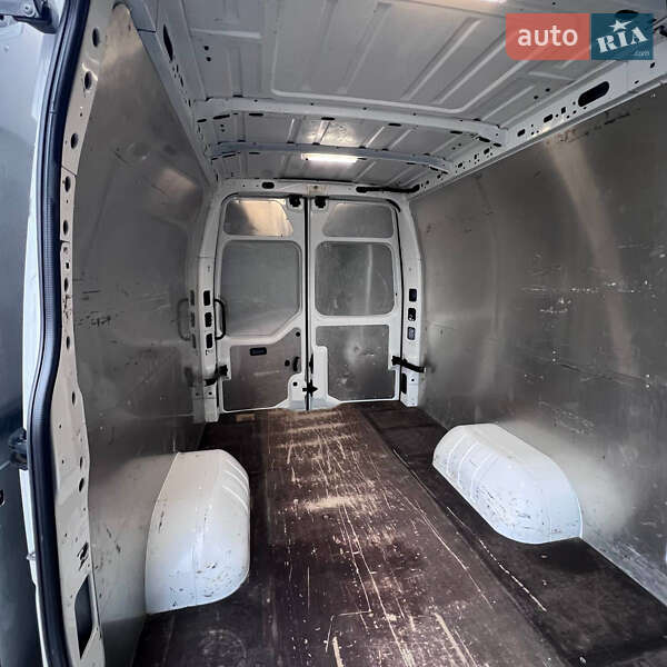 Вантажний фургон Renault Master 2021 в Києві