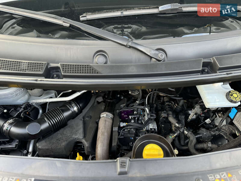 Вантажний фургон Renault Master 2020 в Києві