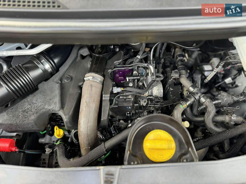 Вантажний фургон Renault Master 2020 в Києві