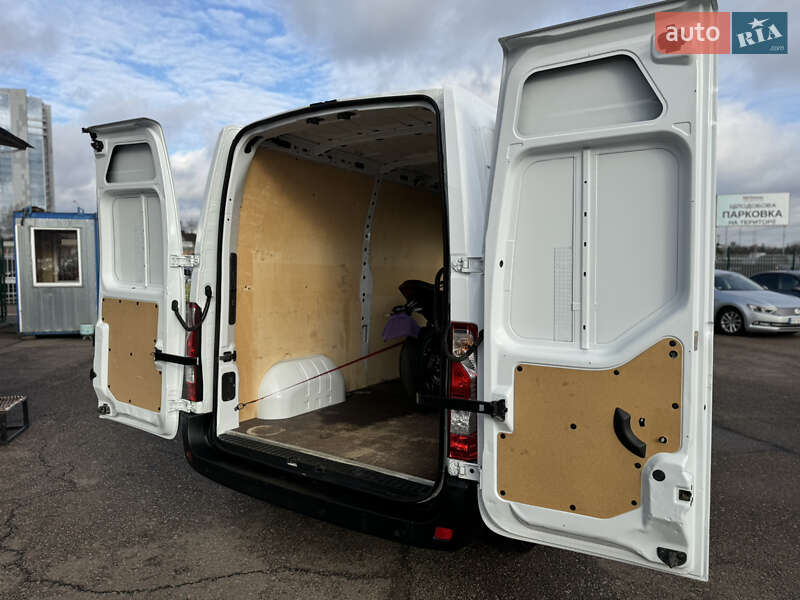 Вантажний фургон Renault Master 2020 в Києві