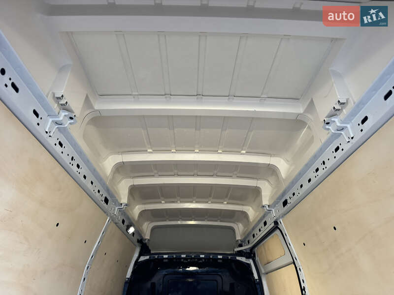 Грузовой фургон Renault Master 2020 в Киеве фото 38 Грузовой фургон Renault Master 2020 в Киеве