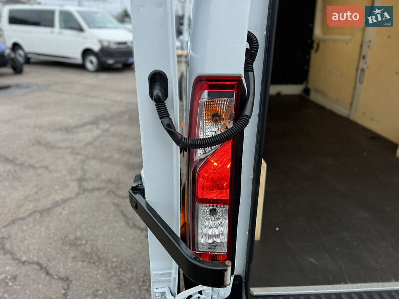 Грузовой фургон Renault Master 2020 в Киеве фото 42 Грузовой фургон Renault Master 2020 в Киеве