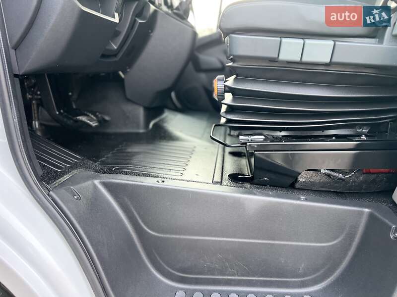 Грузовой фургон Renault Master 2021 в Дубно фото 34 Грузовой фургон Renault Master 2021 в Дубно