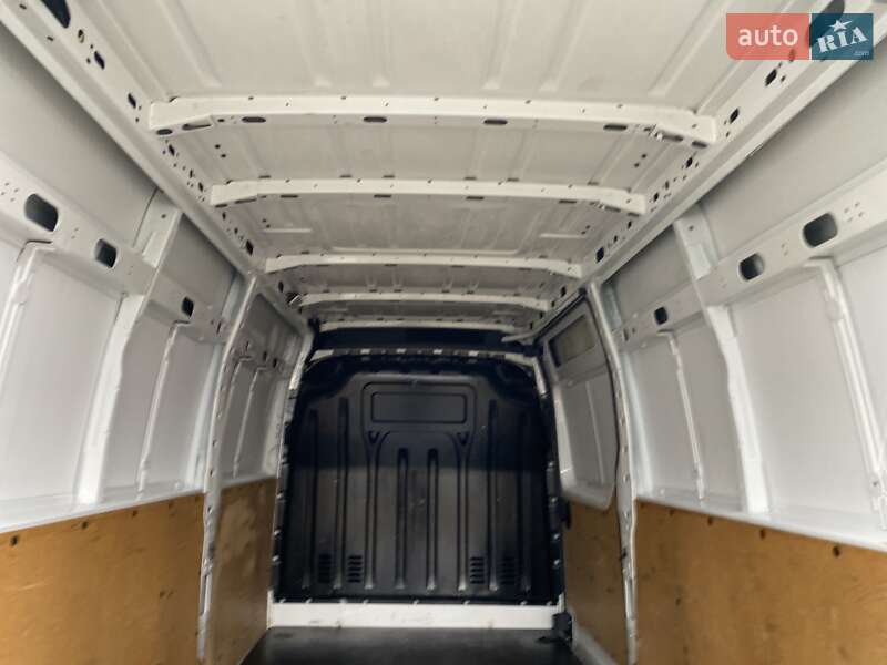 Грузовой фургон Renault Master 2021 в Хусте фото 27 Грузовой фургон Renault Master 2021 в Хусте