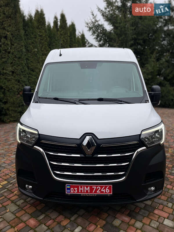 Вантажний фургон Renault Master 2020 в Дубні