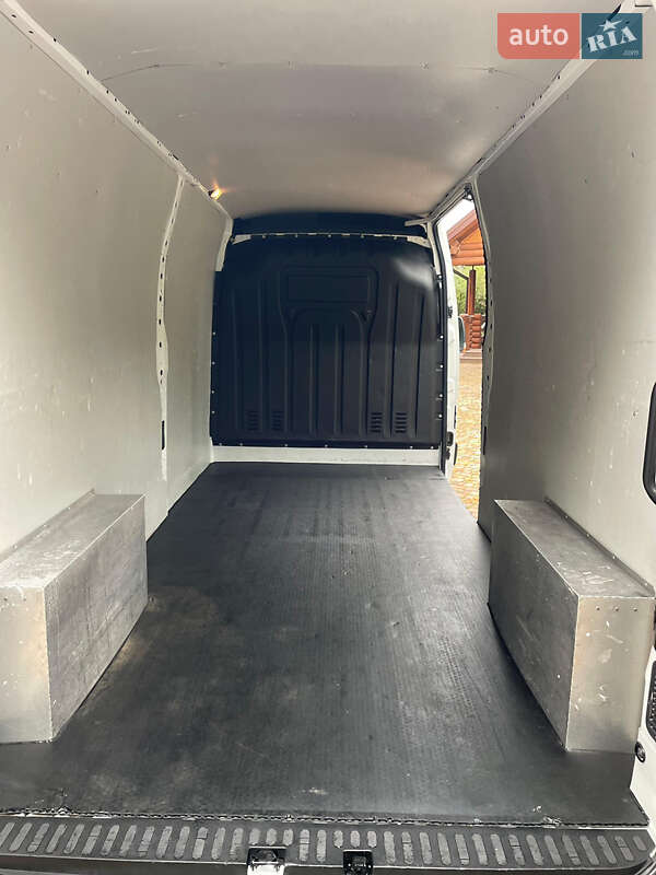 Вантажний фургон Renault Master 2020 в Дубні