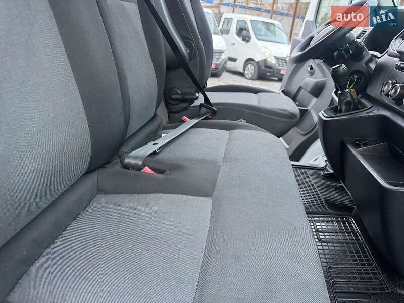 Борт Renault Master 2022 в Ровно