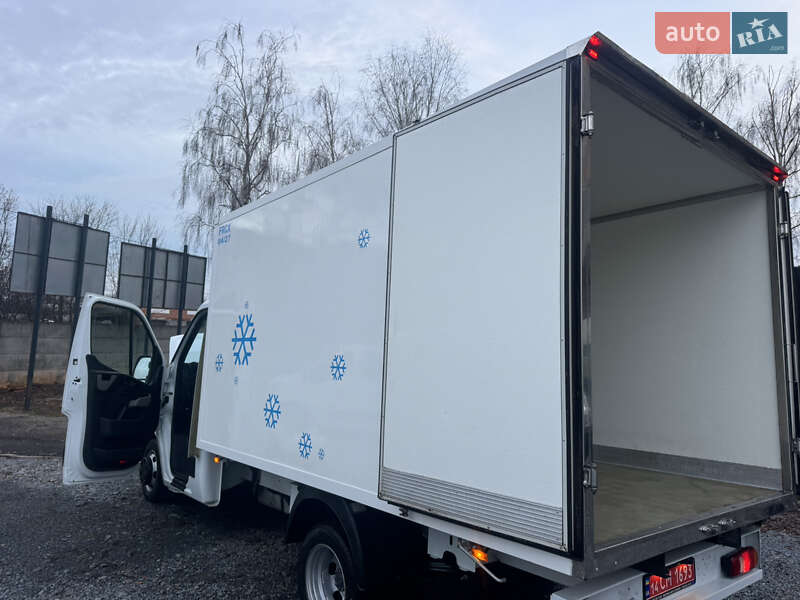 Рефрижератор Renault Master 2016 в Ровно