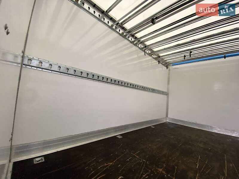 Другие грузовики Renault Master 2023 в Киеве