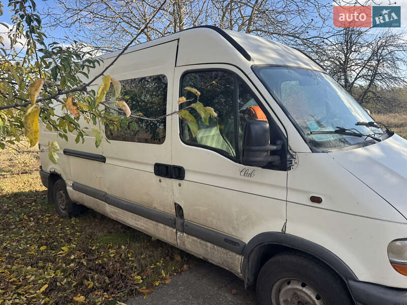 Мінівен Renault Master 2000 в Верхньодніпровську