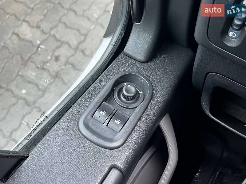 Тентованый Renault Master 2018 в Днепре