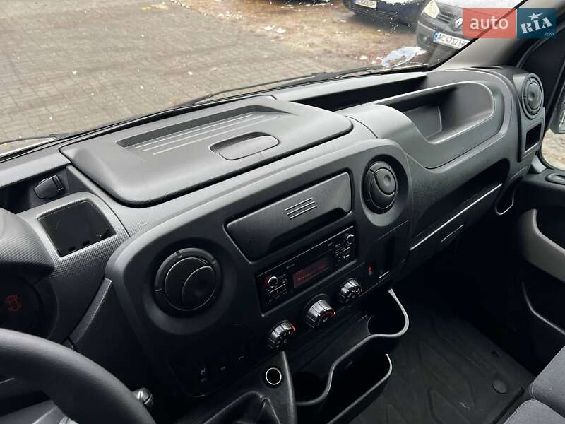 Тентованый Renault Master 2018 в Днепре