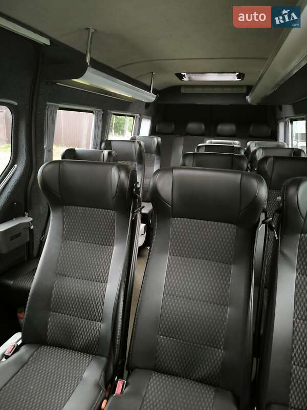 Мікроавтобус Renault Master 2016 в Гадячі