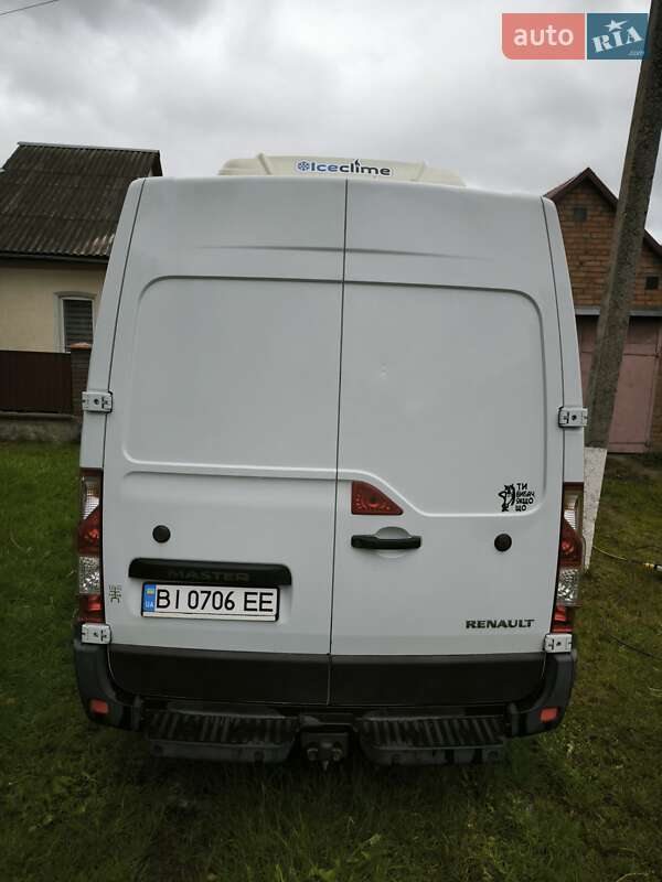 Мікроавтобус Renault Master 2016 в Гадячі