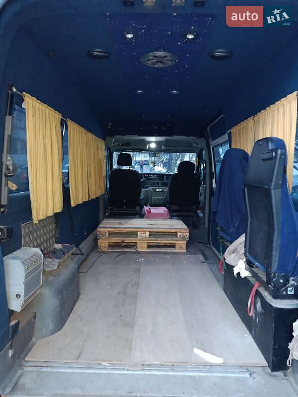 Минивэн Renault Master 2008 в Львове
