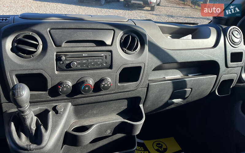 Грузовой фургон Renault Master 2017 в Коломые