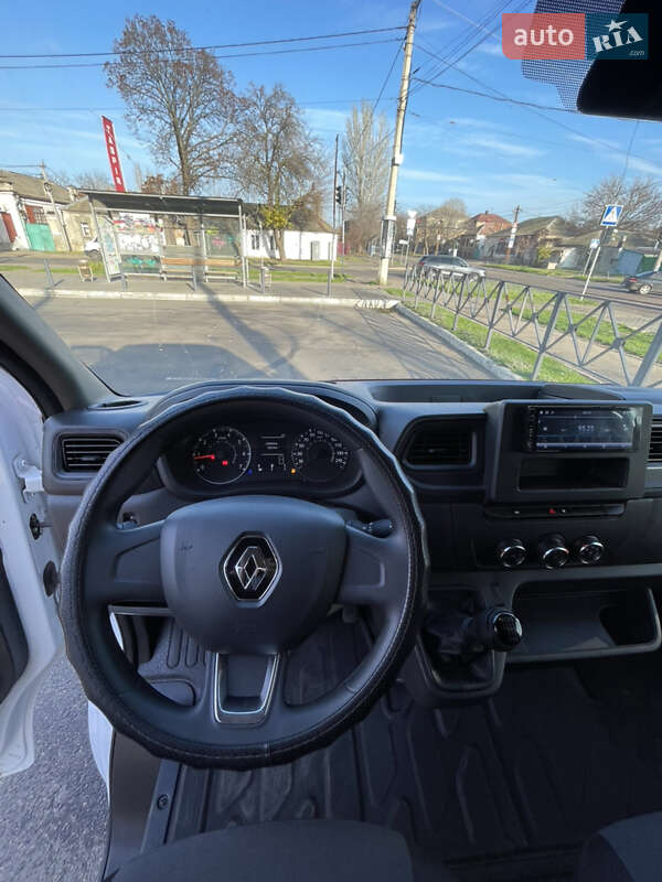 Мікроавтобус вантажний (до 3,5т) Renault Master 2023 в Миколаєві