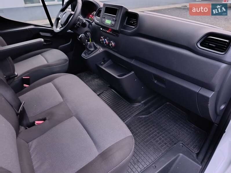 Вантажний фургон Renault Master 2022 в Києві