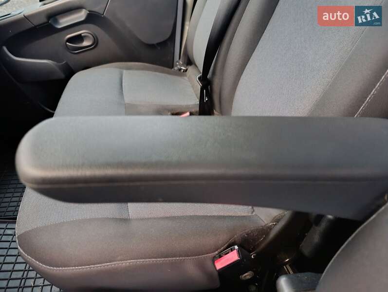 Вантажний фургон Renault Master 2022 в Києві