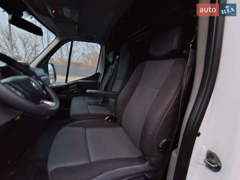 Вантажний фургон Renault Master 2022 в Києві