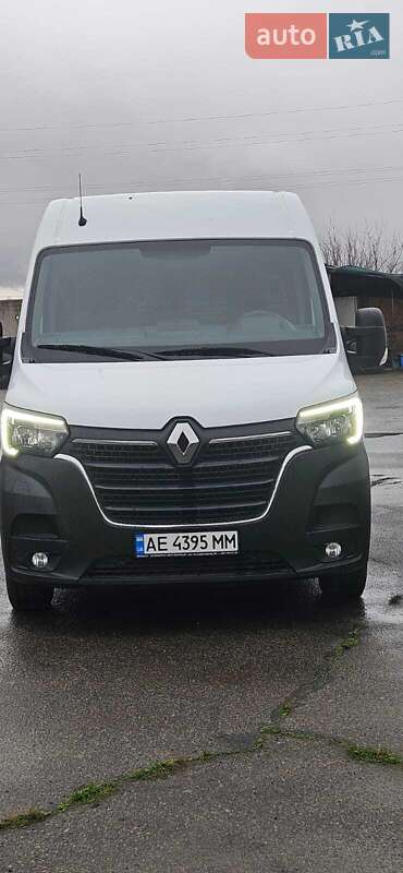 Renault Master 2023