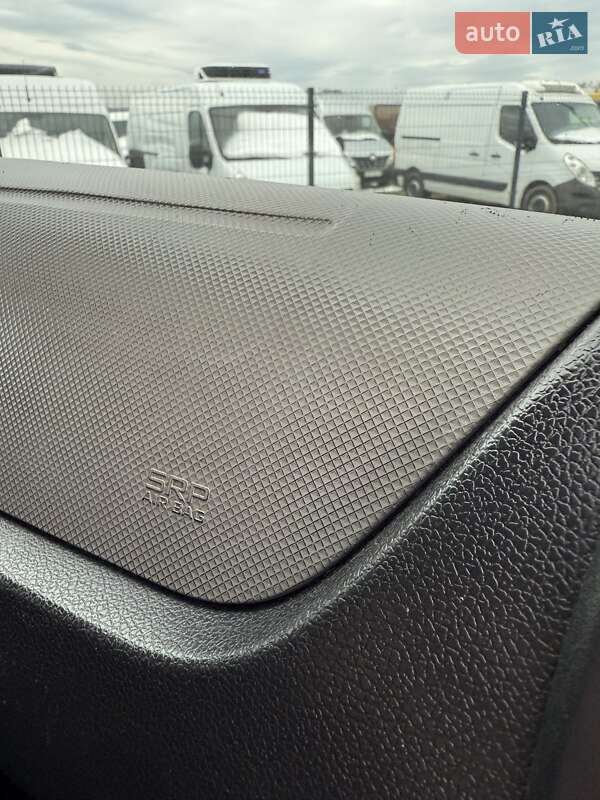 Борт Renault Master 2018 в Львові фото 26 Борт Renault Master 2018 в Львові